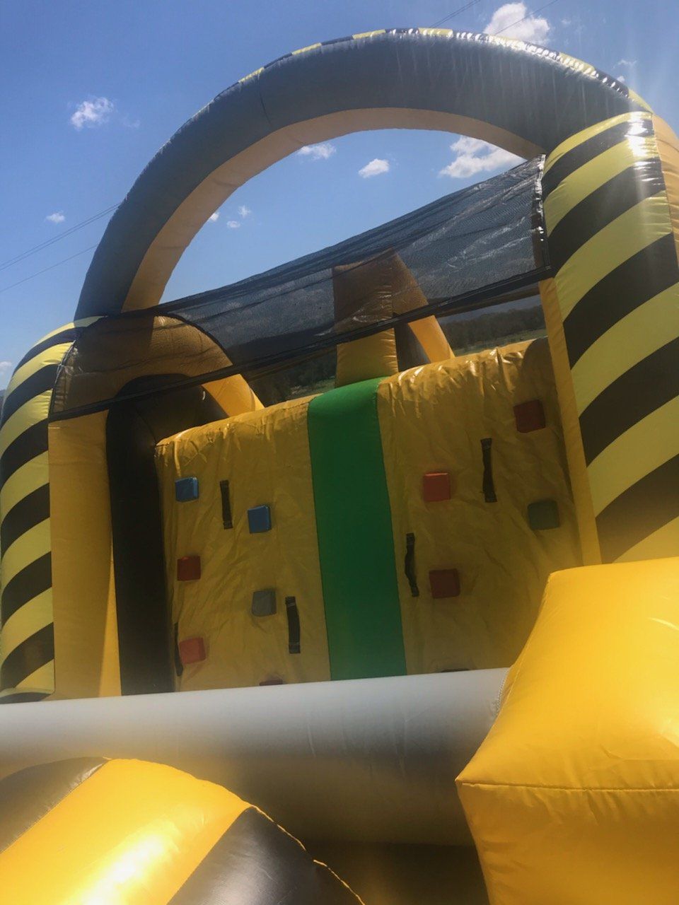 Fun Inflatable Obstacle Course For Hire Sydney Newcastle