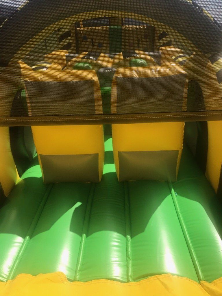 Atomic Rush Obstacle Course Hire