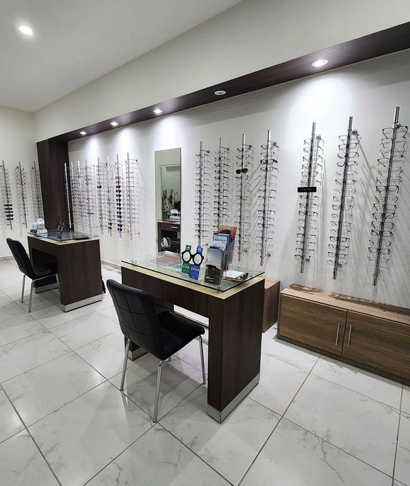 ÓPTICA TAMPICO CALLE 10