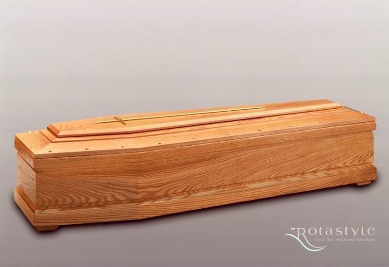 cofano funebre con incisioni