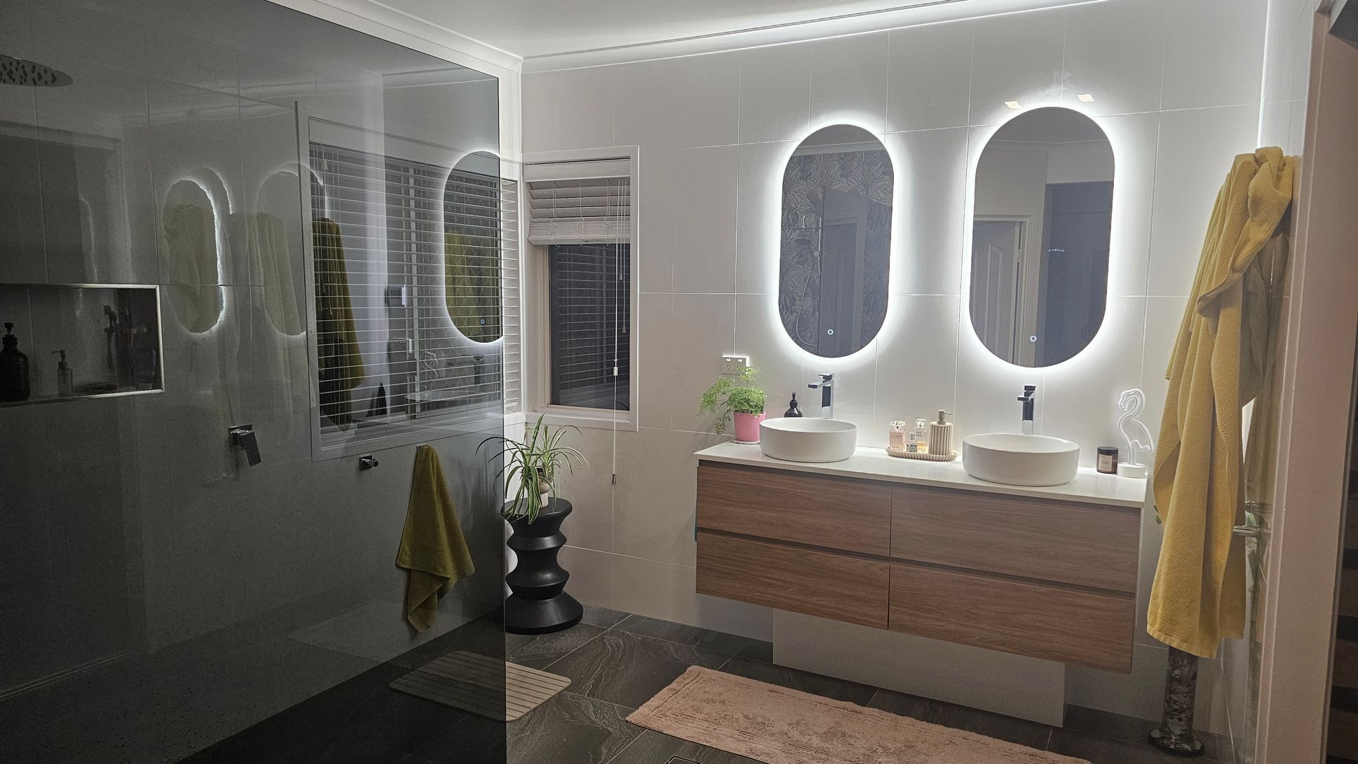 Electrician Greenbank