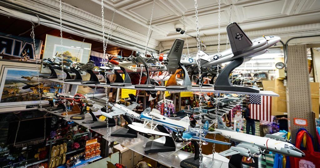 collections dick's 5 & 10