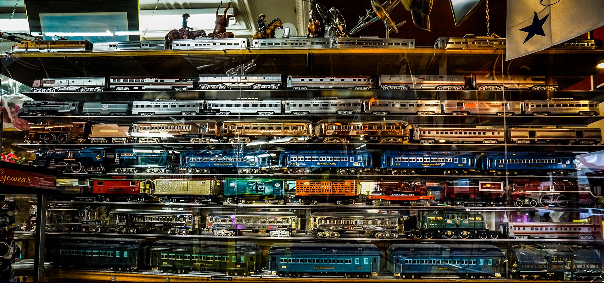 collections dick's 5 & 10