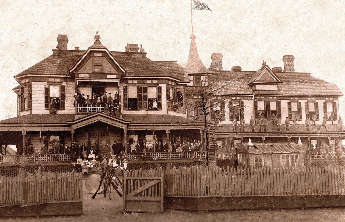 Edgefield County Historical Society, vintage photograph buildings