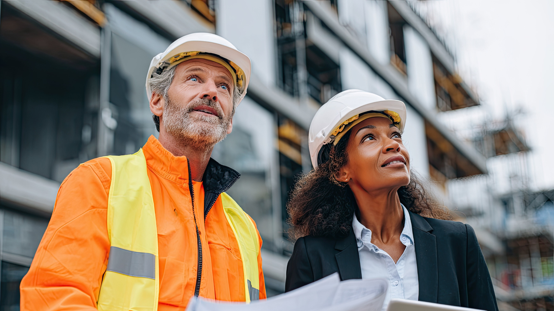 Construction Software Buyer’s Guide: Choosing Tools That Don’t Slow You Down