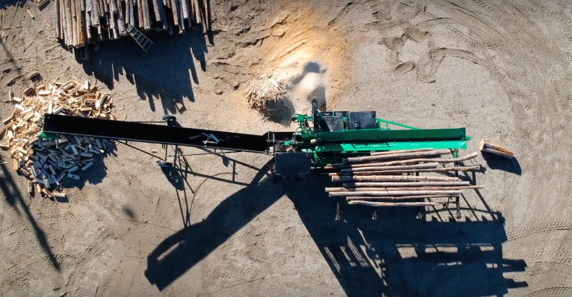 Wood processor machine