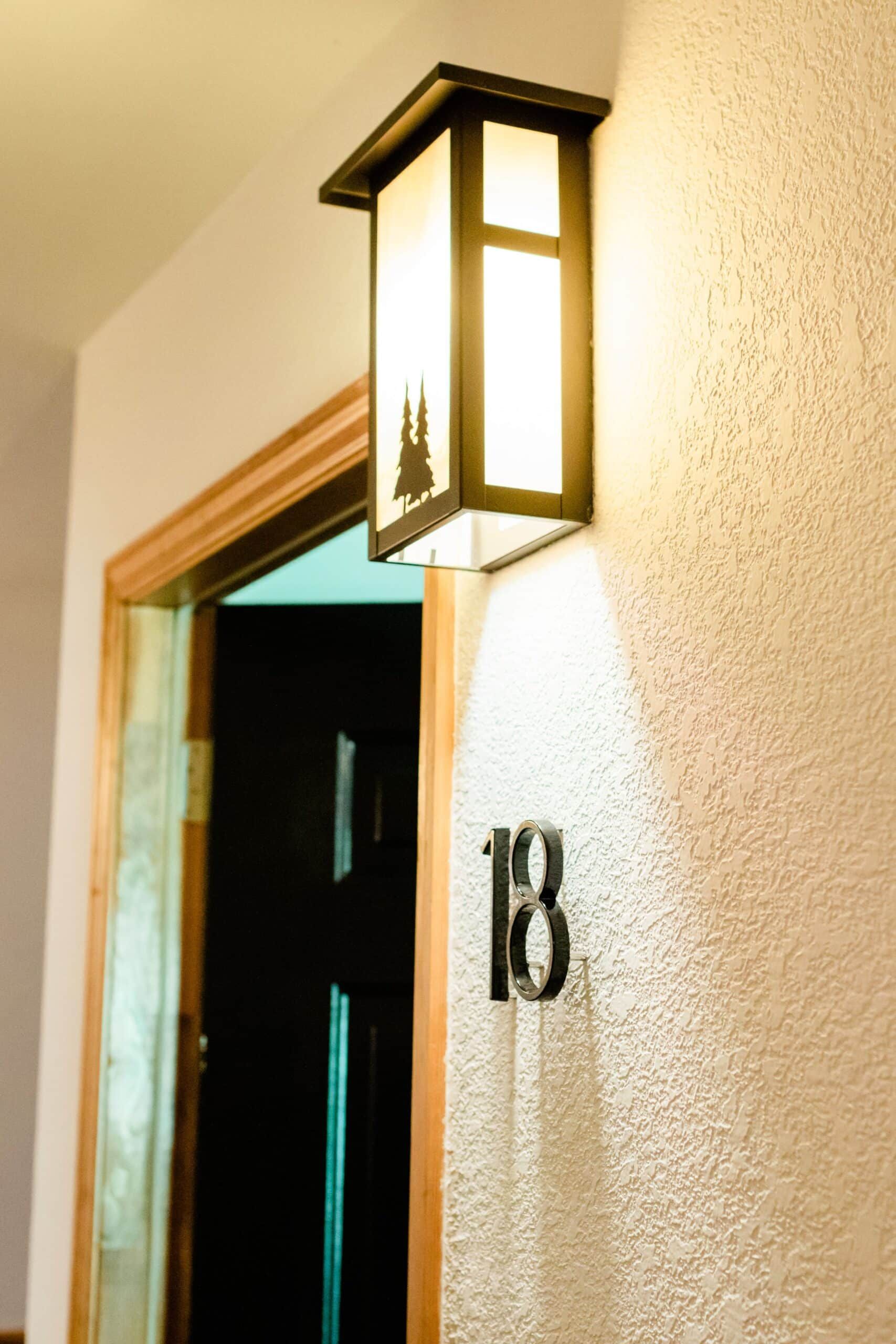 The number 18 is on the wall next to the door