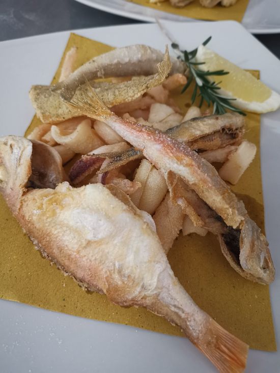 Cene a base di pesce fresco, Cilento, Castellabate, Punta Licosa