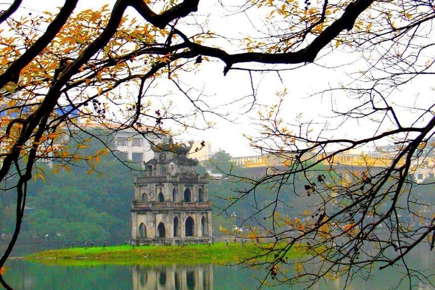 Discover Hanoi’s Weather in April: Your Ultimate Packing Guide