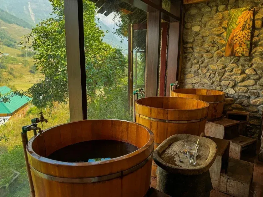 Try a Red Dao Herbal Bath