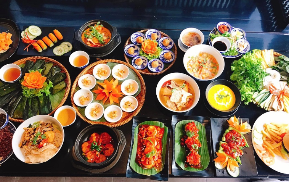 5. Discover Hue’s Unique Cuisine 5. Discover Hue’s Unique Cuisine