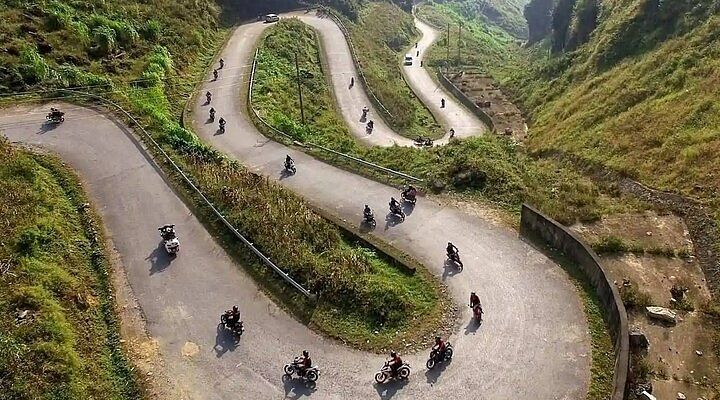 Ma Pi Leng Pass: Ha Giang Loop Adventure Guide | Friendstravelvietnam