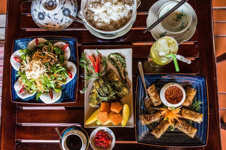 Explore Night Markets & Street Food Scene Explore Night Markets & Street Food Scene