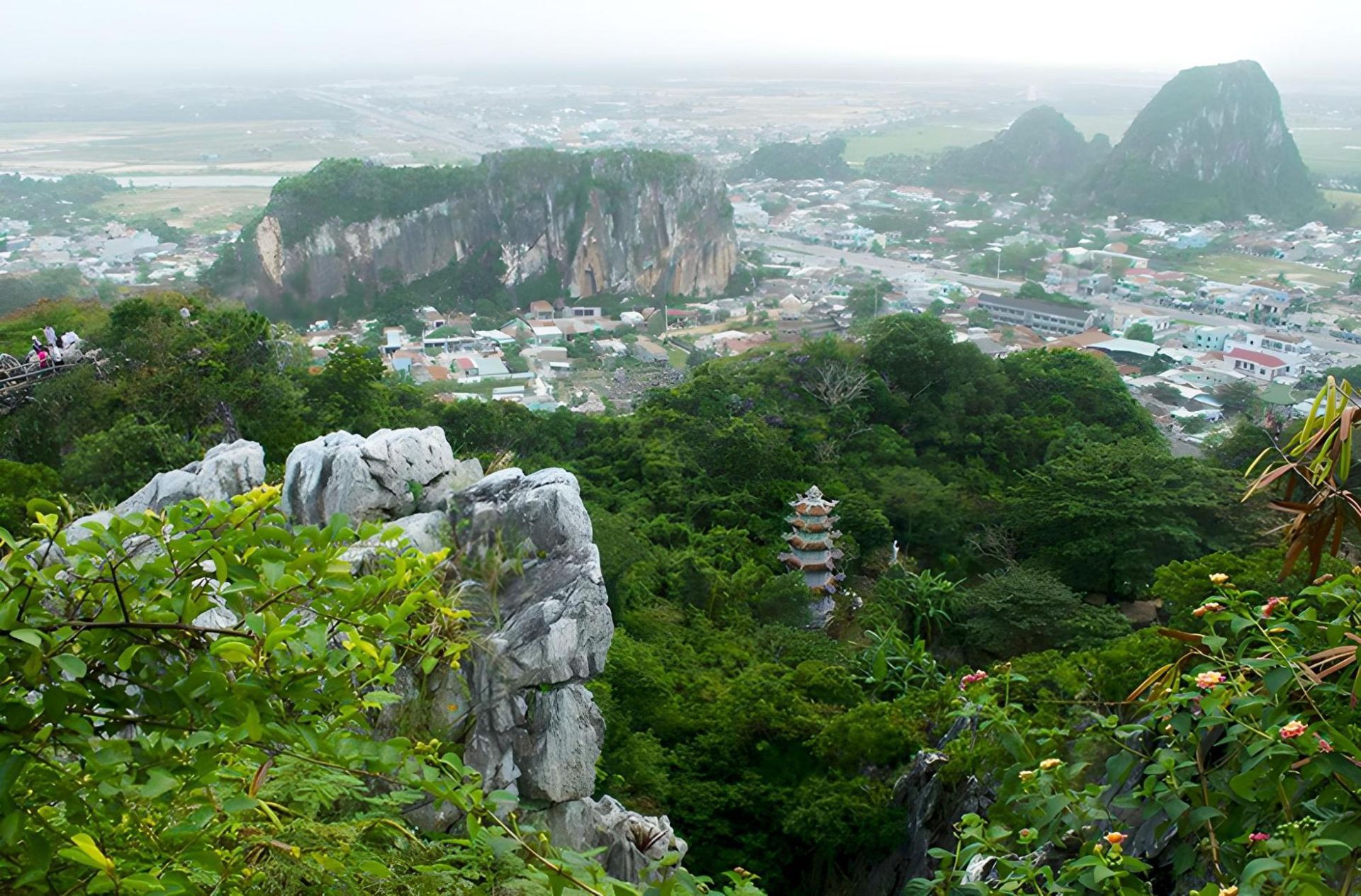 Da Nang Attractions Guide - Marble Mountains