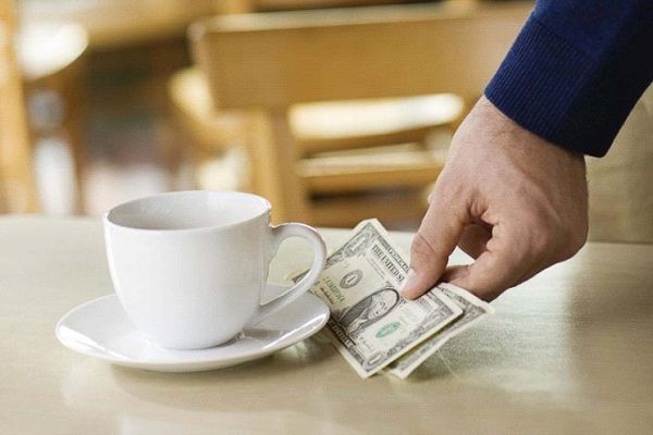 Tipping and Money Etiquette