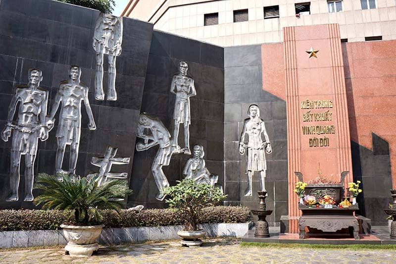 Hoa Lo Prison Museum