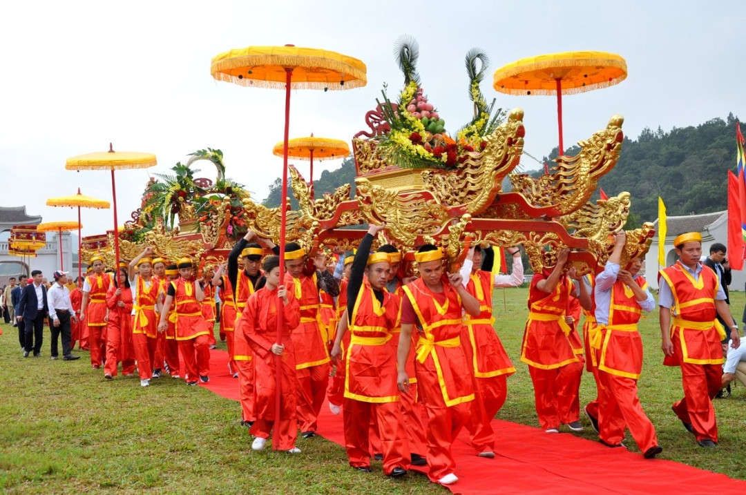 Yen Tu Festival (Lễ hội Yên Tử)