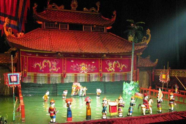thang long water puppet theatre