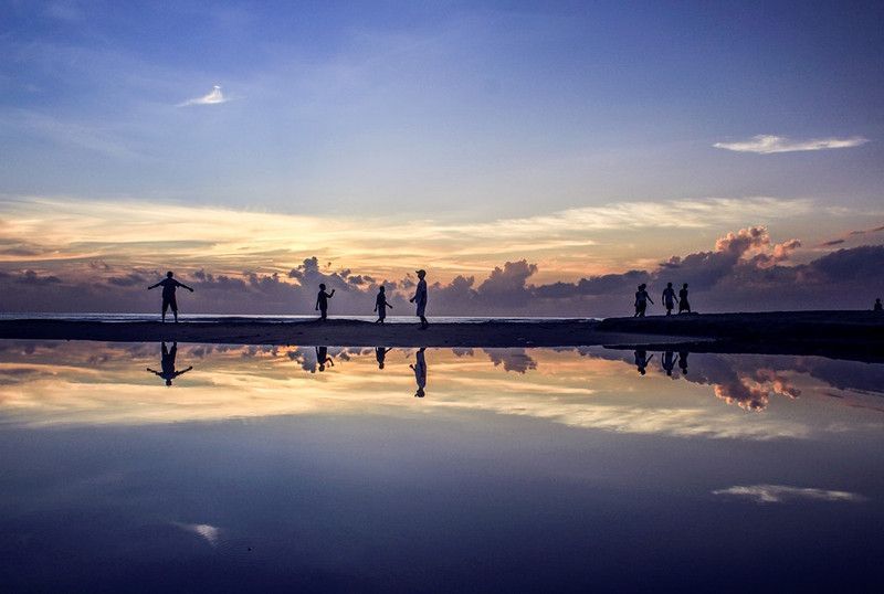 Photography Spots and Instagram Locations in My Khe Beach