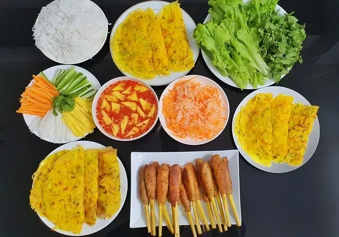Grilled Lemongrass Skewers & Vietnamese Pancakes Grilled Lemongrass Skewers & Vietnamese Pancakes