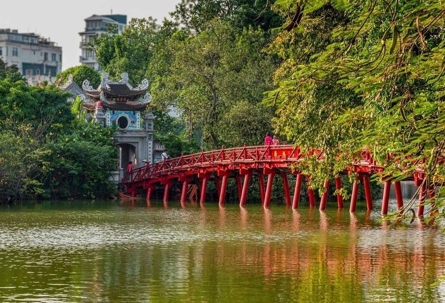 Ngoc Son Temple