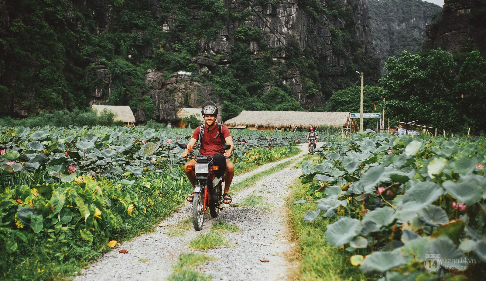 Explore the Limestone Landscape of Ninh Binh 1