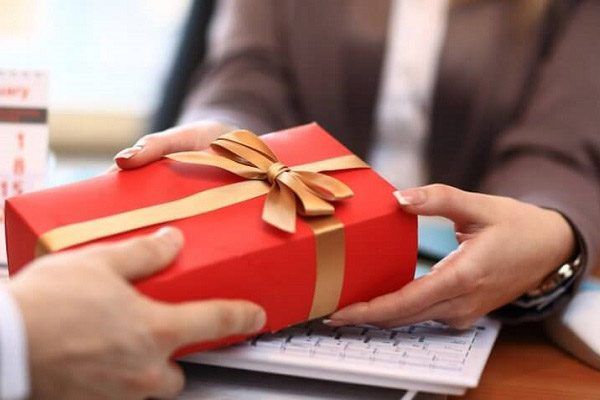 Gift Giving and Receiving