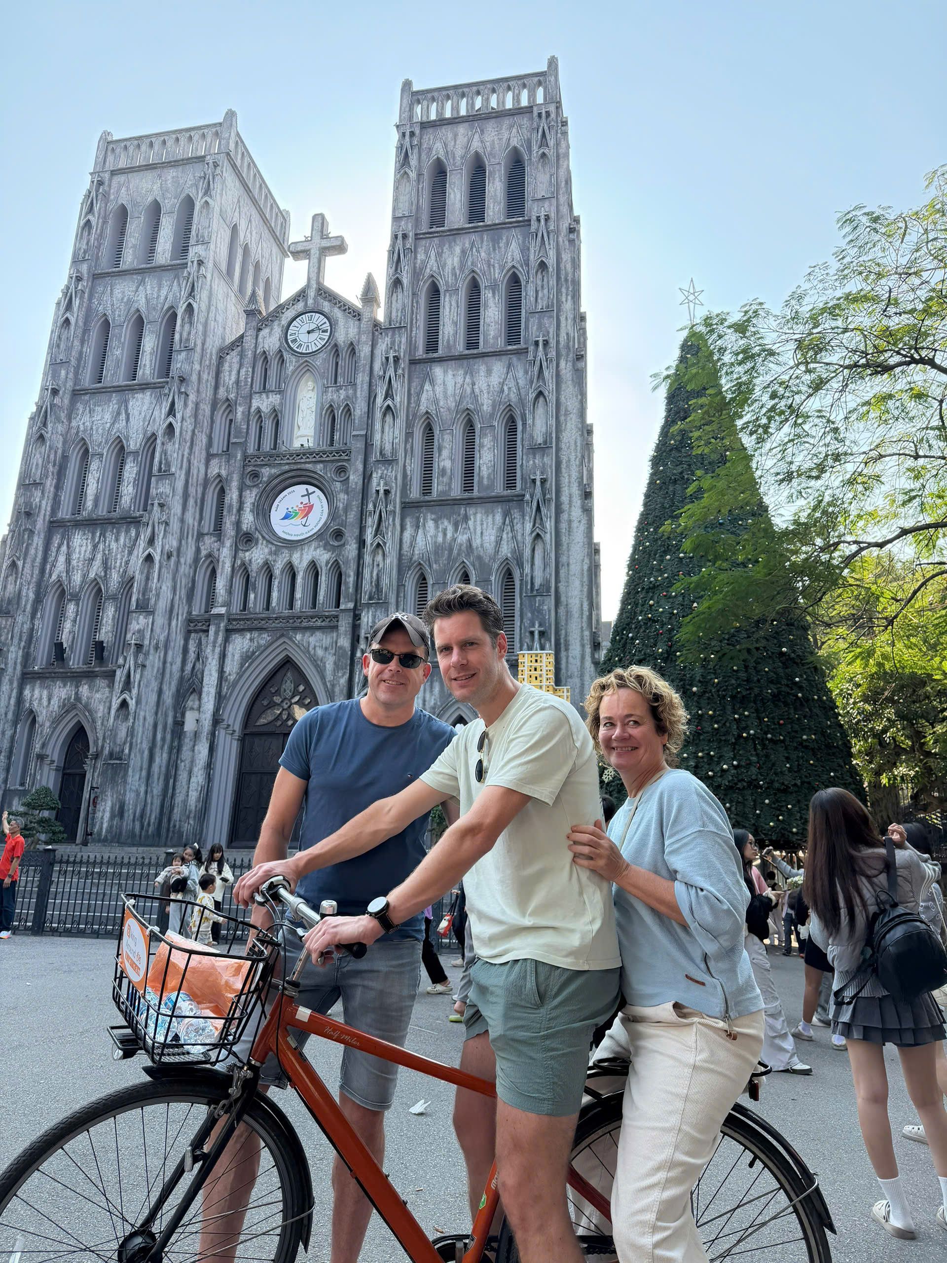 Local - Real Hanoi Bicycle Experience (Join in Small Group)7