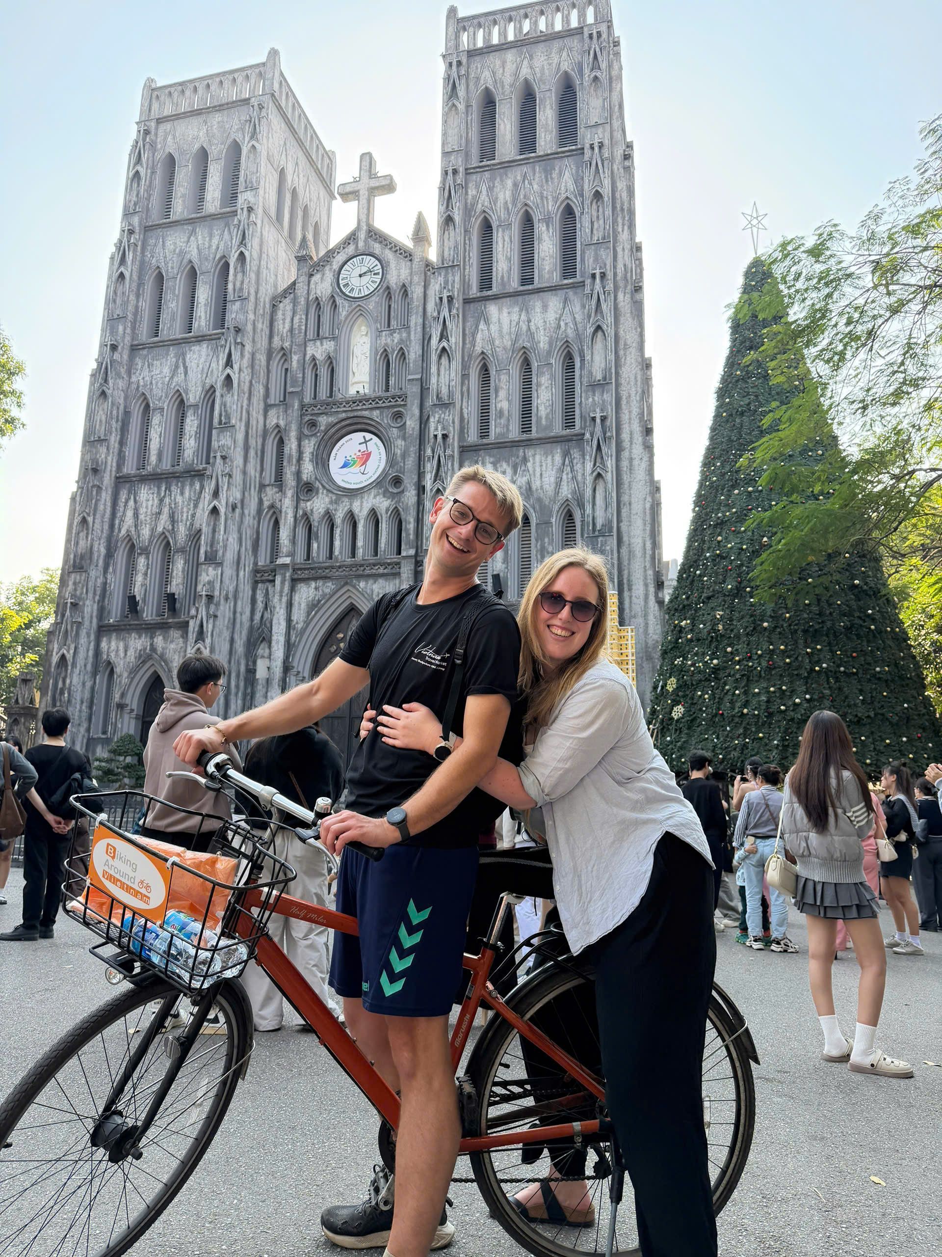Local - Real Hanoi Bicycle Experience (Join in Small Group)4