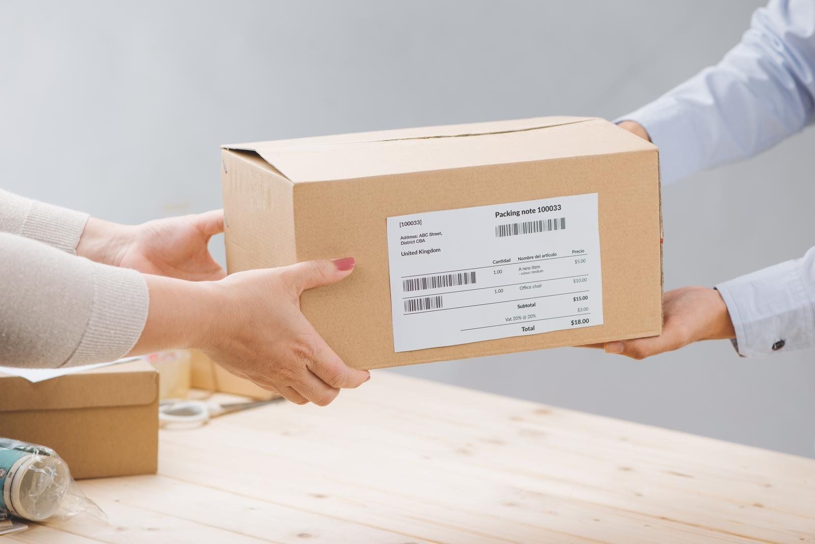 dropshipping client having package delivered after paying online