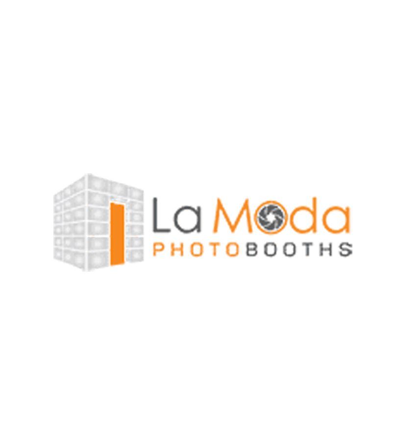 La Moda Booths