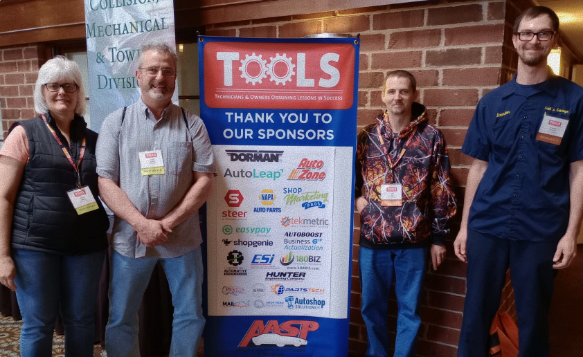 our auto repair team | Neils Garage Incorporated