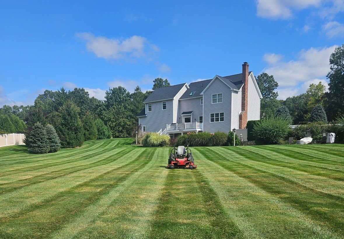 lawn mower in Kent, CT