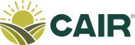 Un logotipo de Cair con un sol y un campo al fondo.