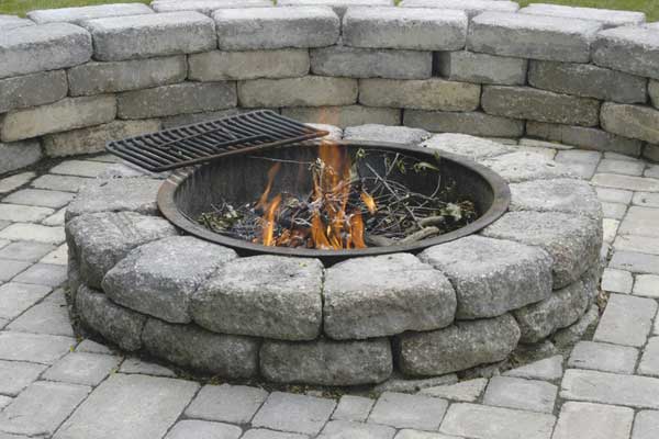 Grey Paver Firepit display at Randy's Lakeview Nursery & Stone