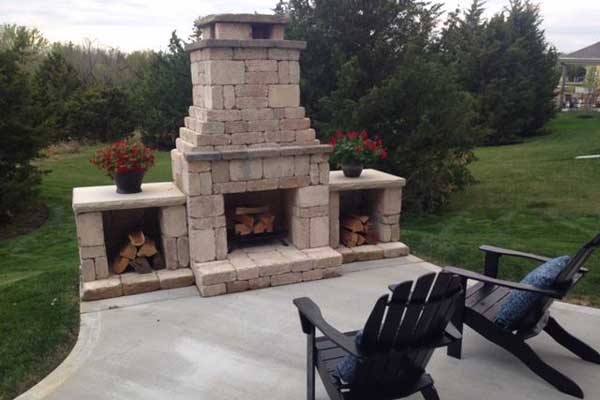 Large outdoor fireplace display at Randy's Lakeview Nursery & Stone