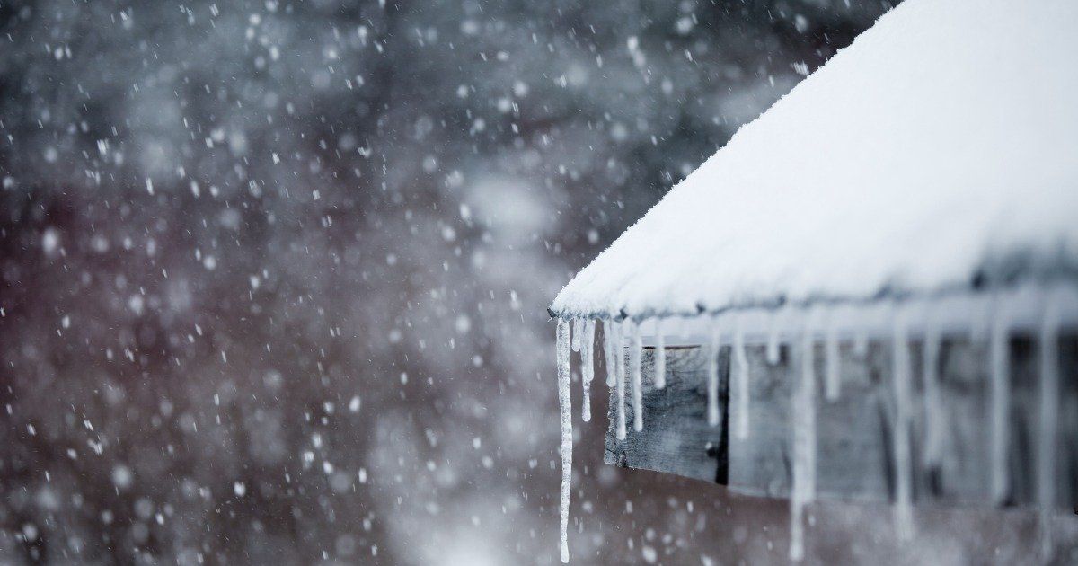 Clearing of Snow — Canfield, OH — Clear Roofing and Siding LLC