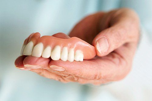 Complete Dentures - StarBrite Dental Services