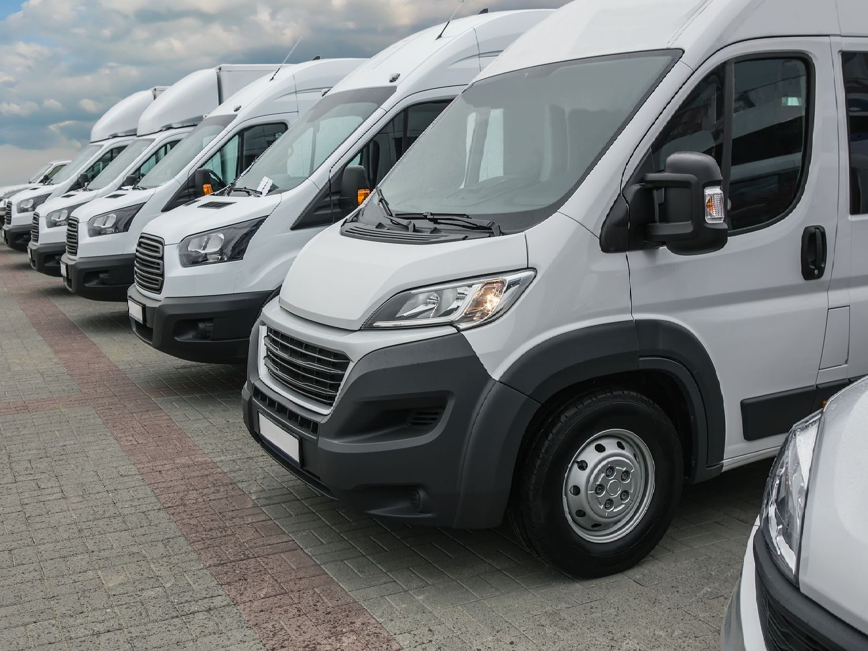 Fleet Services at Lowe's Automotive Service in Sarasota, FL 