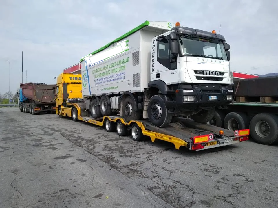 veicolo commerciale recuperato dalla strada