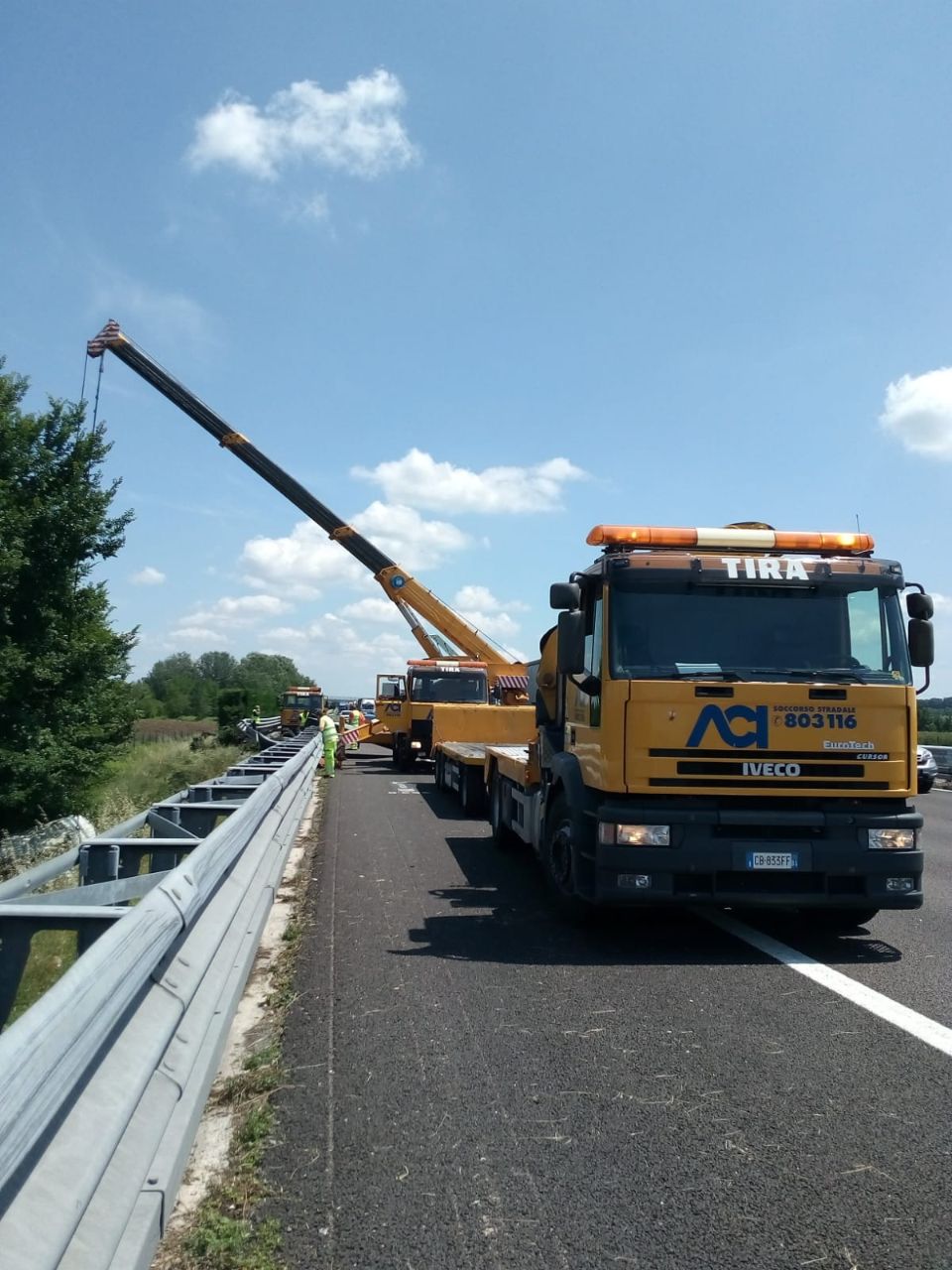 mezzo per soccorso stradale