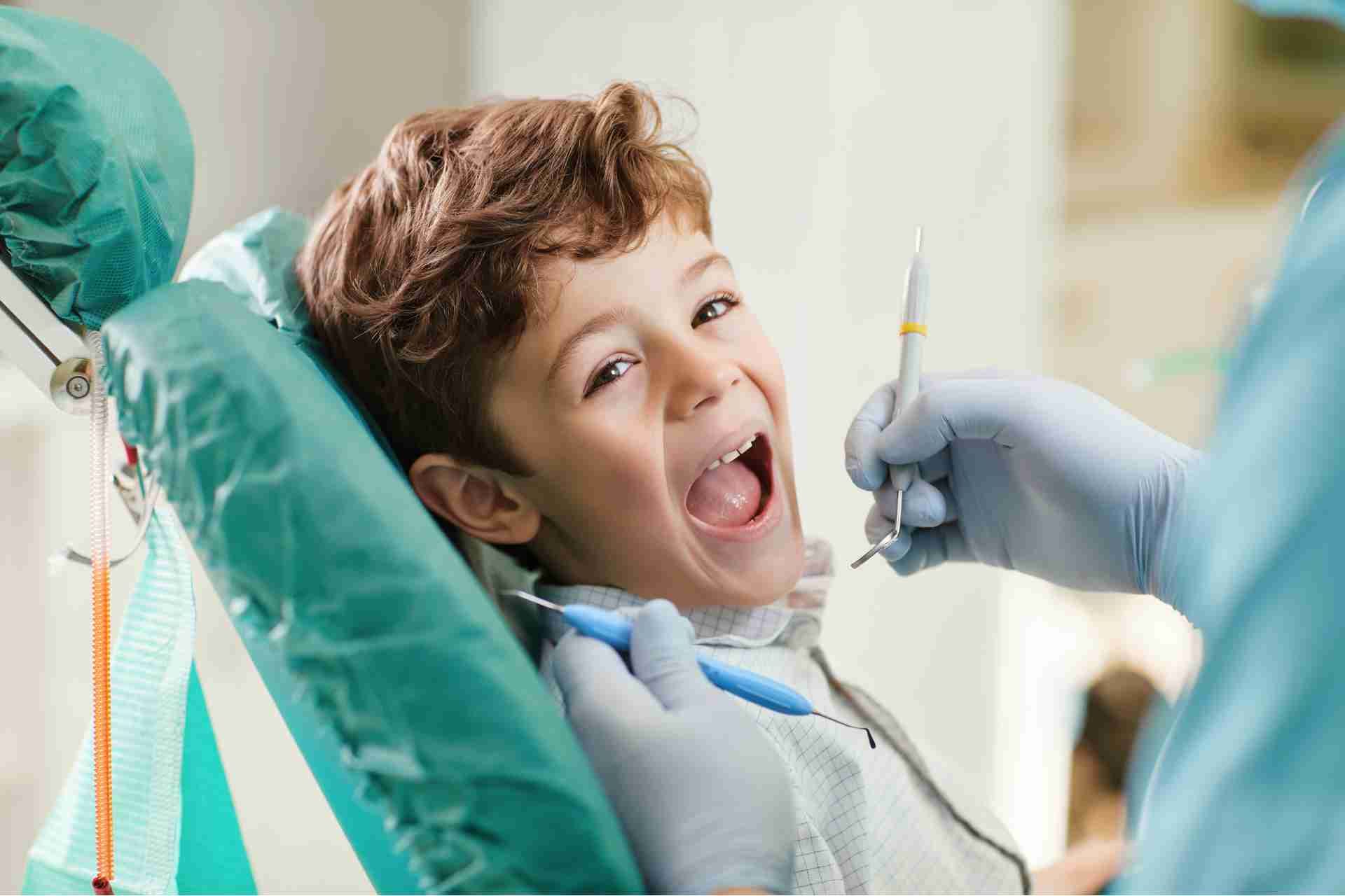Understanding Pediatric Orthodontics: Signs Your Child May Need Braces