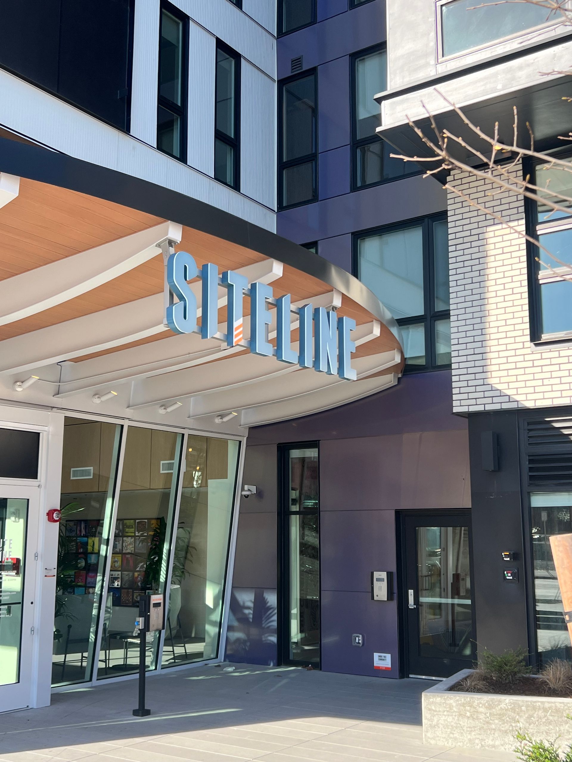 Entrance to settle building