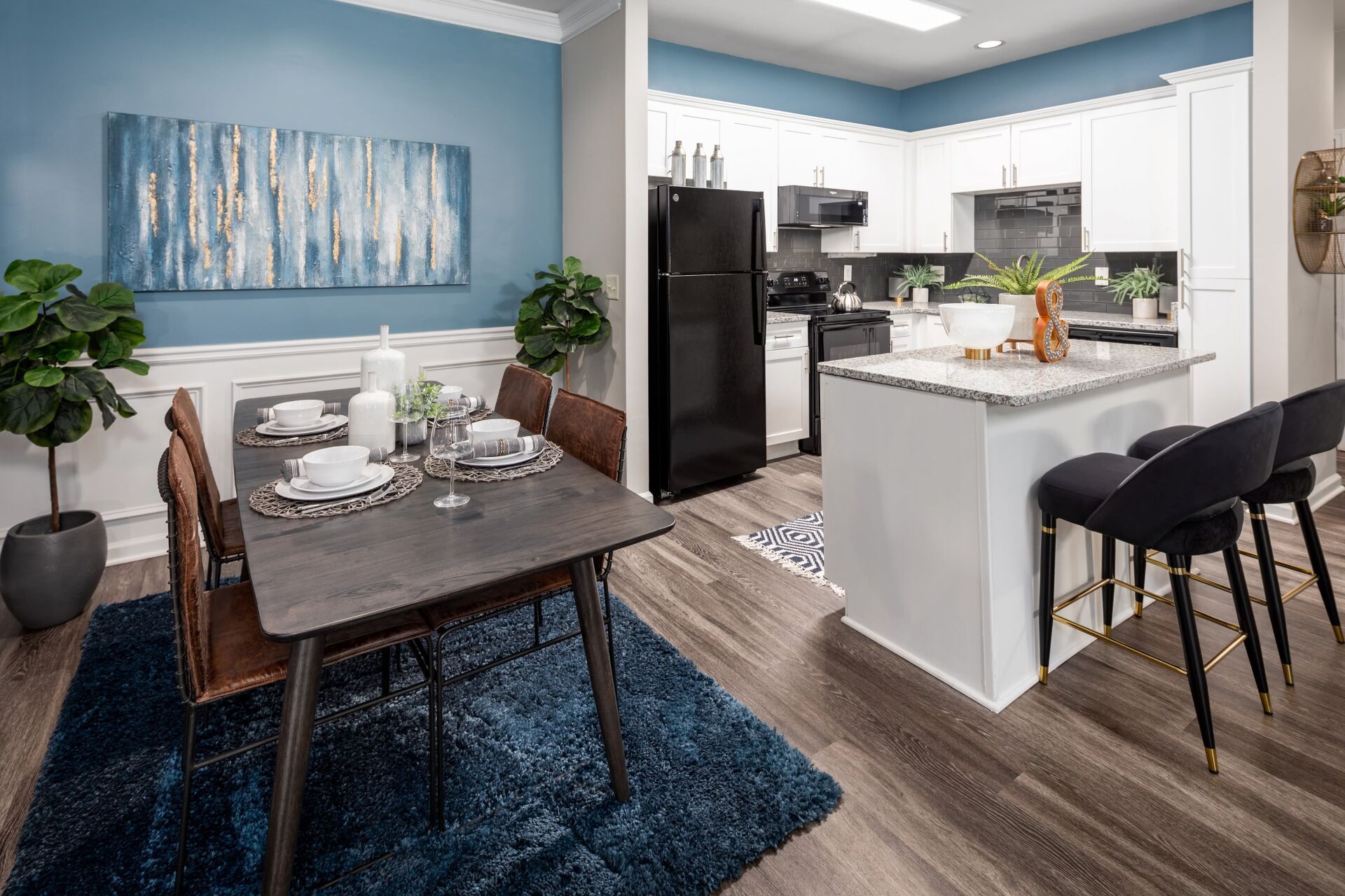 Kitchen view with dining table | Cavalier @ 100