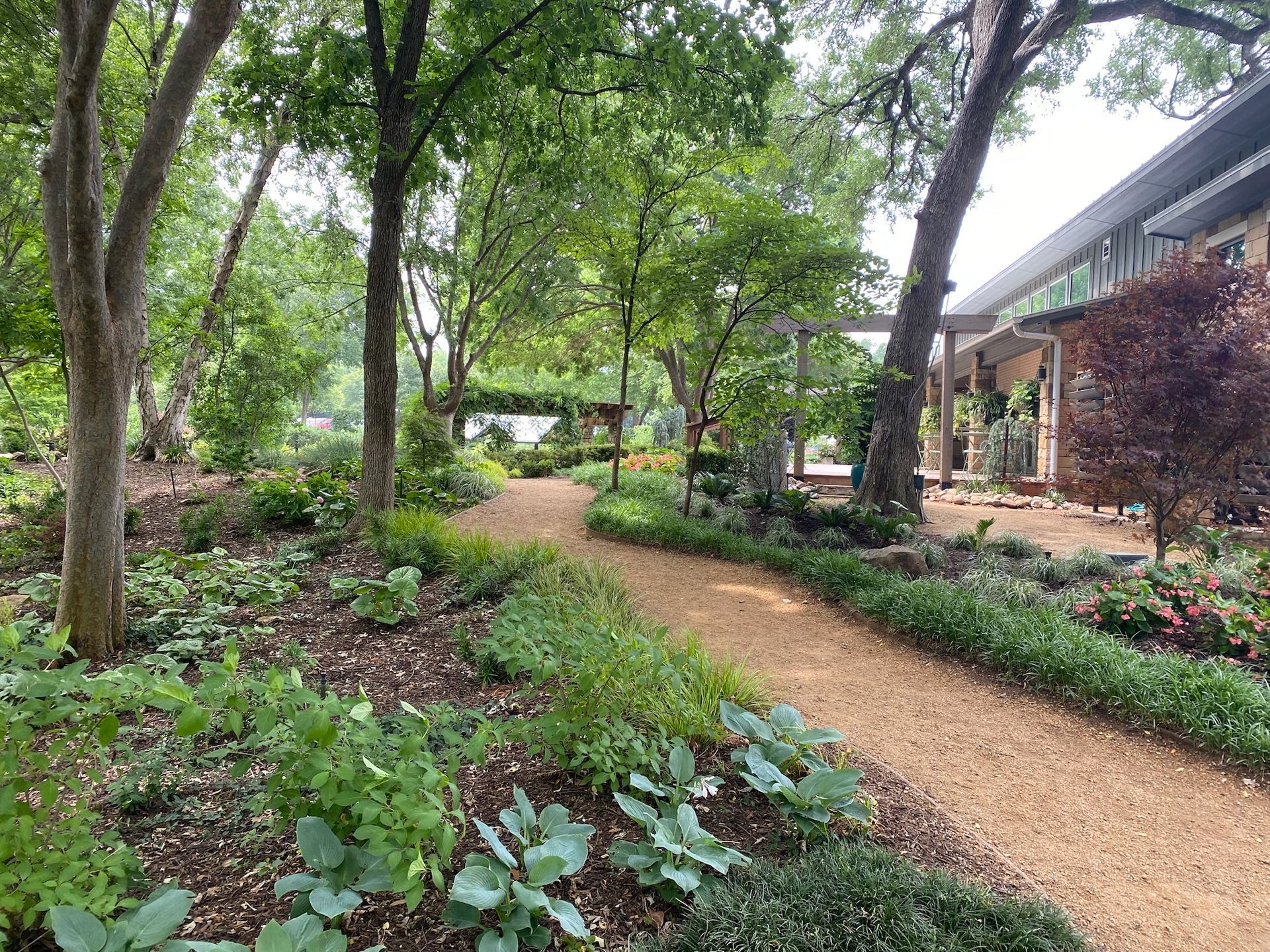 Grapevine botanic gardens a great place to practice mindfulness as a couple.