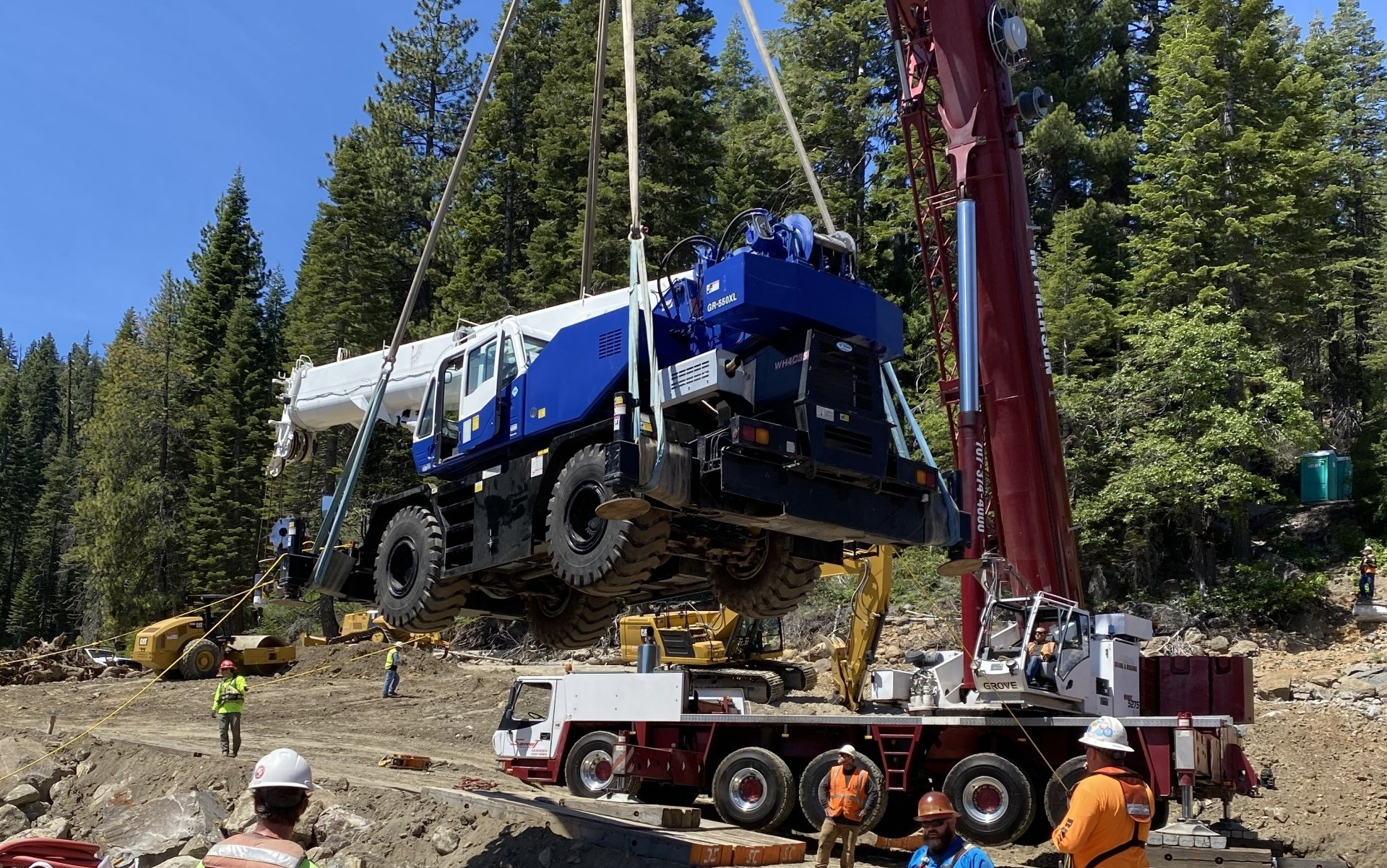 Rough Terrain Crane 55, 100, 160 Ton — Sacramento, CA — AAA Crane Services
