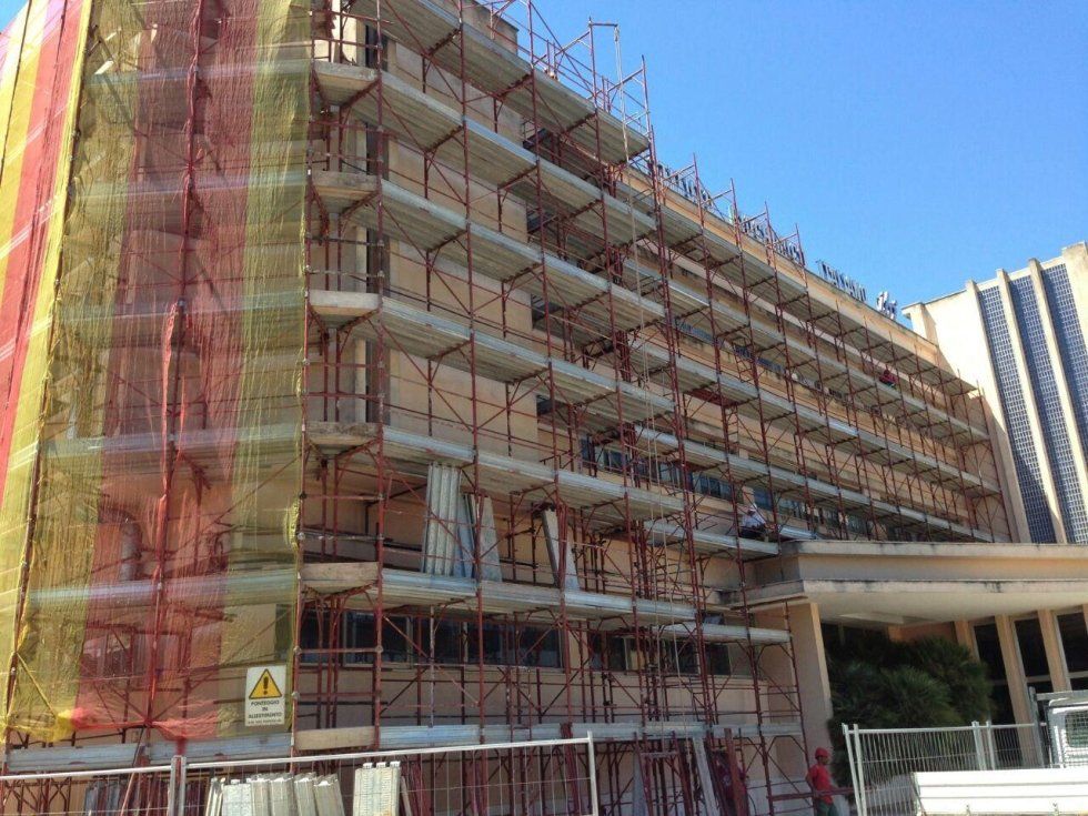 Ponteggi per edilizia