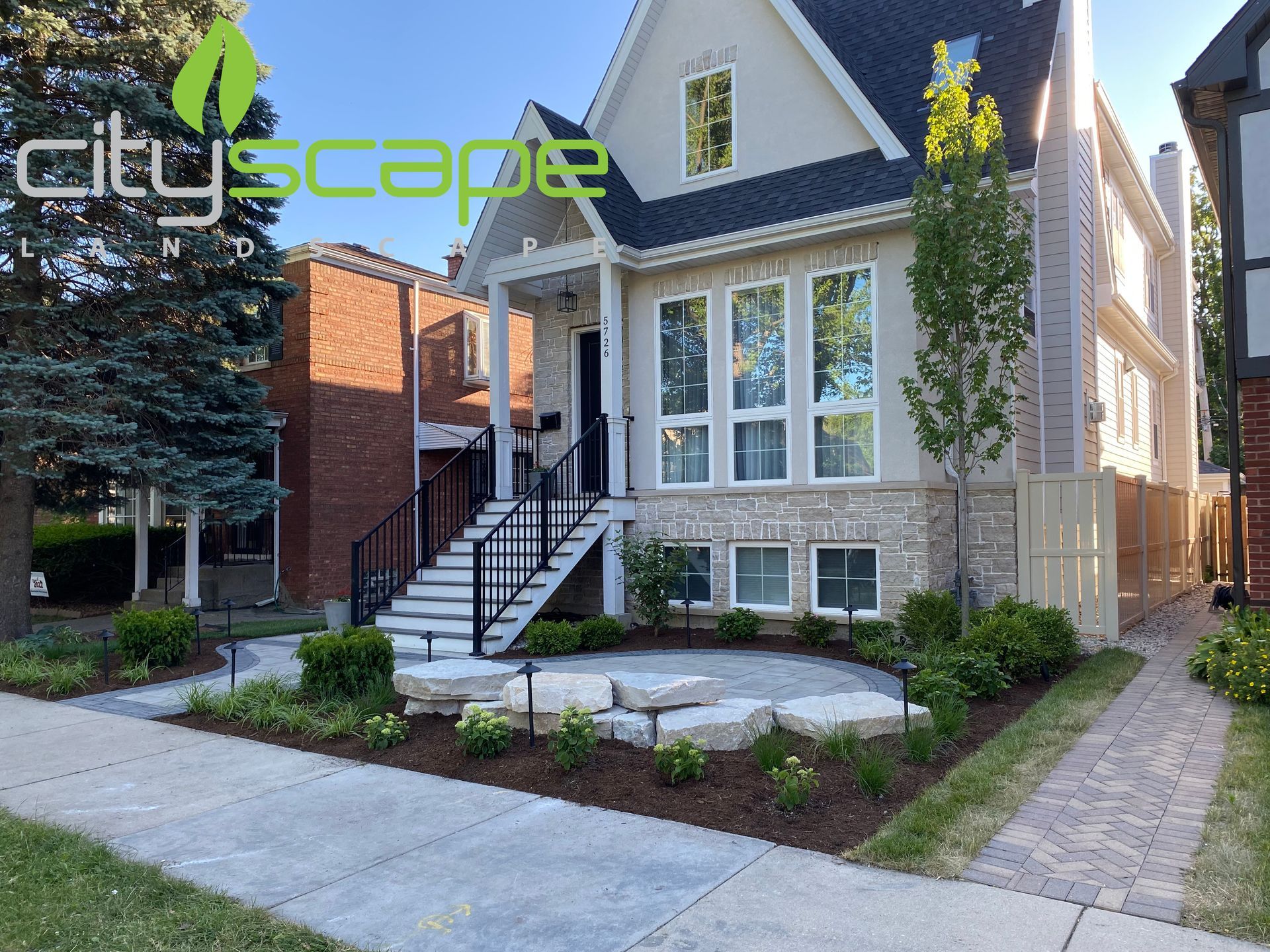 Roscoe Village landscaping