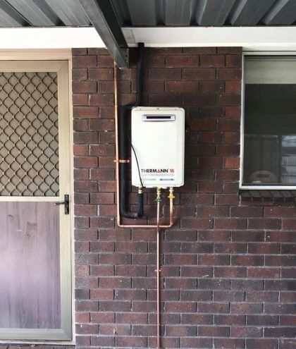 hot water installation craigmore