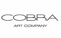 Het logo voor Cobra Art Company is zwart-wit.